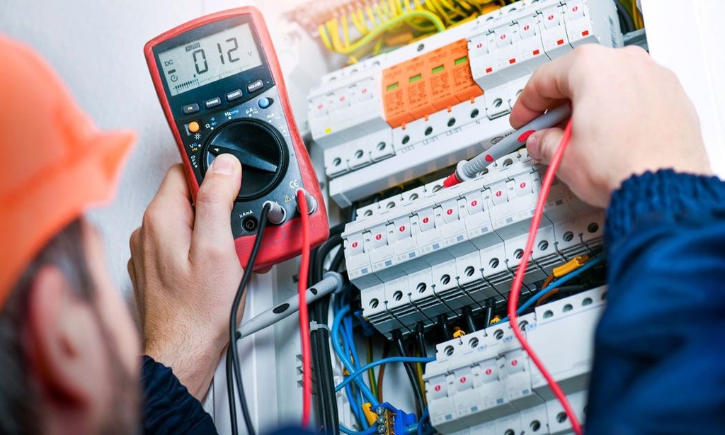 [220613_4847] Electricien