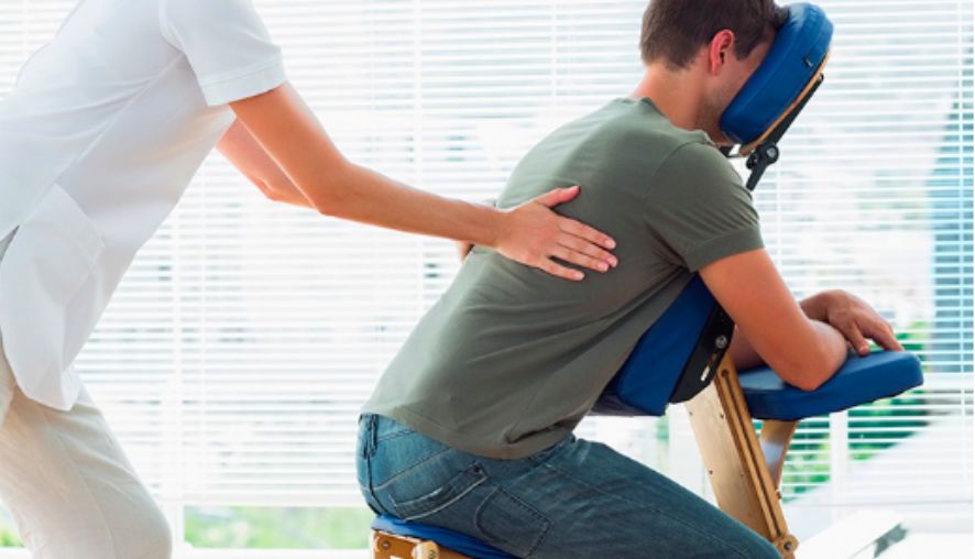 [220520_4688] Massage assis / Shiatsu sur chaise (Massage shiatsu - 30 minutes)